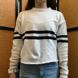 🤍BRANDY MELVILLE CROPPED SWEATER🤍
